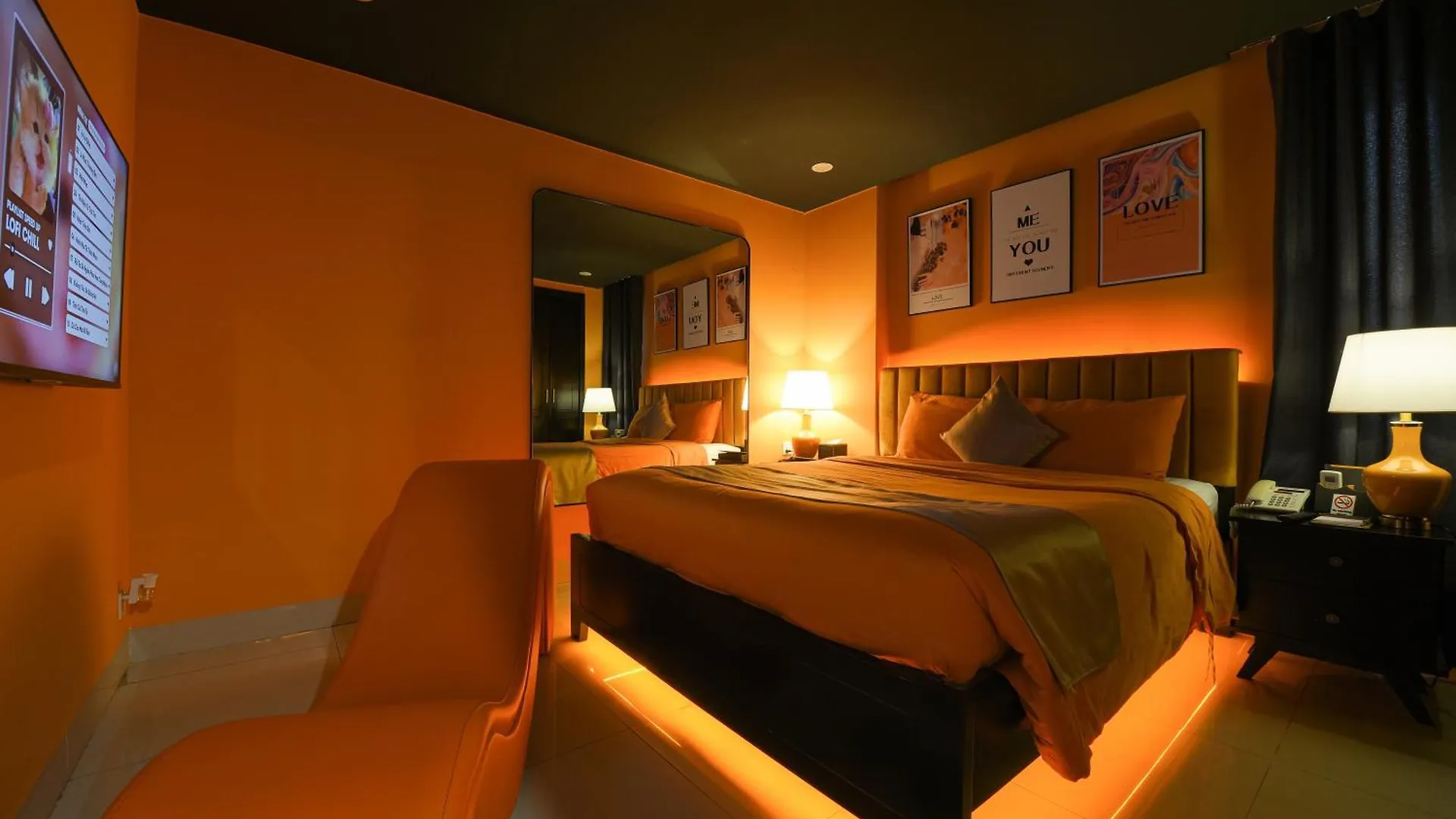Love hotel Chiic House 2 - Khach San Tinh Yeu Hotel Da Nang Vietnam
