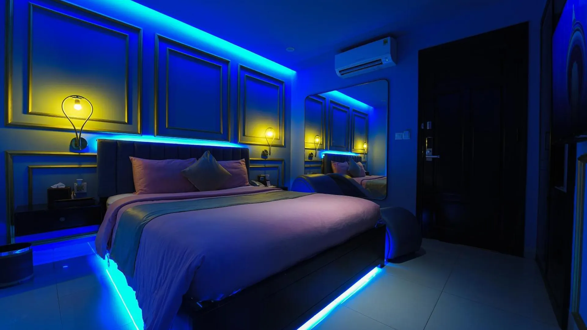 Chiic House 2 - Khach San Tinh Yeu Hotel Da Nang Love hotel